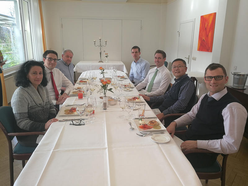 法鋼領導同迪林根領導一起用餐